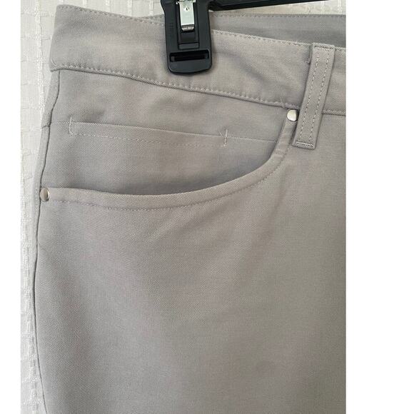 NWOT Lululemon ABC Classic Fit Golf Pants Men's Grey Comfort - 33"x42" - Picture 3 of 5